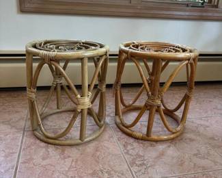 291 pairofwovenrattanroundstools