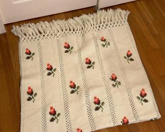 020 crochetedrosepatternafghanblanket
