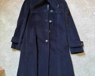 240 jonesnewyorkpetiteblackhoodedcoat