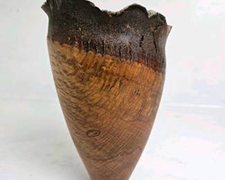 330 coastliveoaknaturaledgewoodenvase