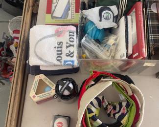 Golfing items
