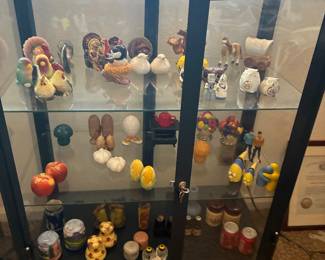 Salt and pepper shaker collectibles