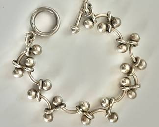 Sterling Silver Ball Clasp Bracelet 