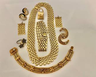 Gold Tone Necklaces, Bracelets, Earrings 