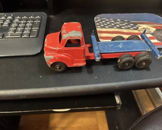 tin truck