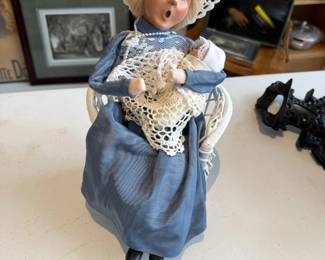 010 Byers Woman with Baby