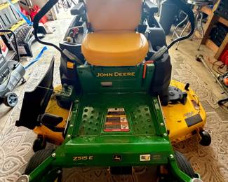 John Deere Zero Turn