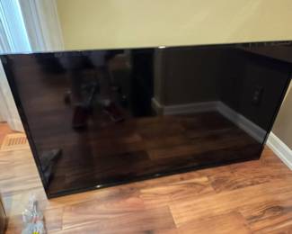 Vizio 60 Flat Screen Smart TV with Remote Power Cord