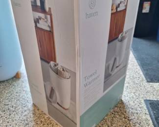 NIB Haven Towel Warmer