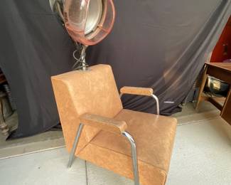 The Beauty Parlor Chair!!
