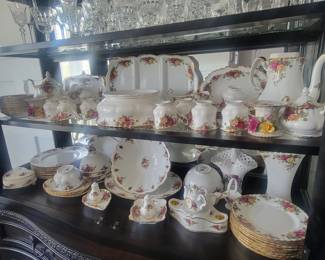 Old Country Roses by Royal Albert china set