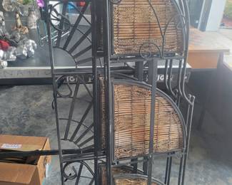 Outdoor pot stands