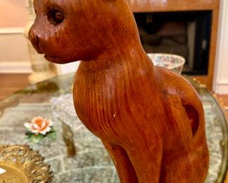 Late 1800s Walnut hand-carved cat statue 