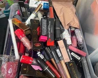New in box makeup