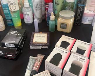 New in box makeup