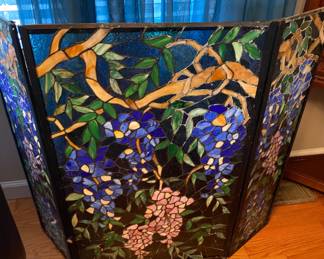Fireplace screen