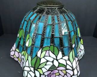 Stained Glass Tiffany Style Lamp Shade