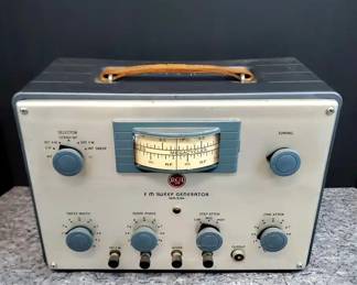 Vintage RCA FM Sweep Generator WR53A