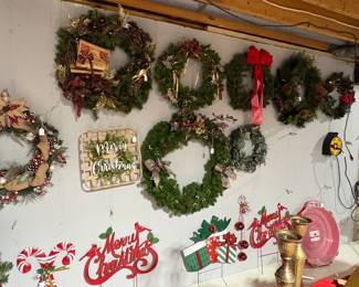 Some of the wreaths available.