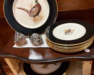 Beautiful game plates and pair of decorative quail.