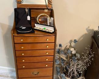 Nice jewelry armoire.