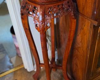 Plant stand