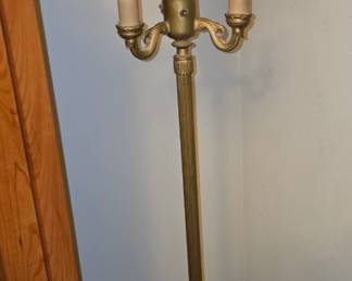 Floor lamp