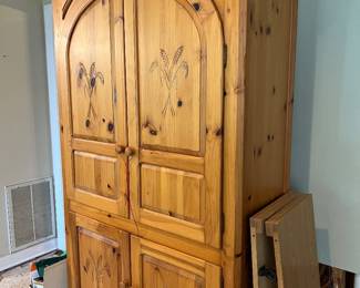 Pine cab