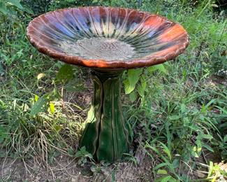 Bird bath 
