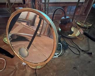 Desk mirror 