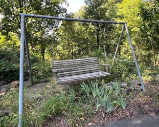 Swing and frame 