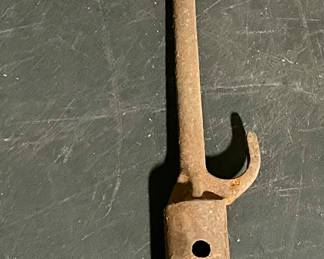 VINTAGE BELL SYSTEM LINEMAN'S WIRE RAISING TOOL ("COPE HOOK")