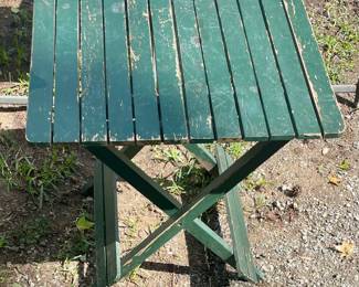 FOLDING PATIO SIDE TABLE