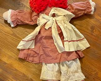 VINTAGE HANDCRAFTED RAGGEDY ANN