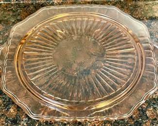 ANTIQUE PINK SHARON PLATE