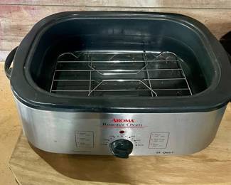 LARGE ROASTER OVEN