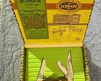 A COMPLETE, "FIRST RUN PRODUCTION" SCHRADE CIGAR BOX CLASSICS "TOBACCO" SERIES KNIFE SET