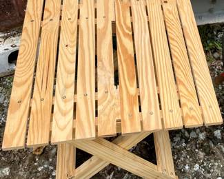 FOLDING PATIO/CAMP SIDE TABLE
