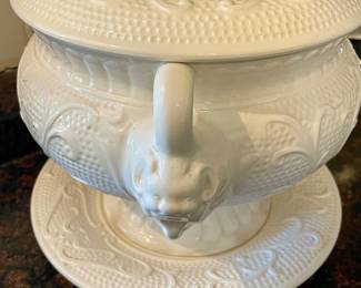 VINTAGE WHITE SOUP TUREEN w/LID, LADLE & UNDERPLATE
