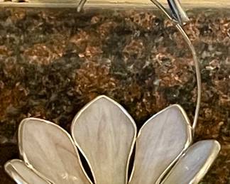 HANDCRAFTED STAINED GLASS TRINKET DISH/TEA LIGHT CANDLE HOLDER - HUMMINGBIRD HOVERING LILY PAD