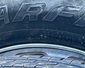SET/4 STARFIRE 225/60R16 TIRES, ALLOY WHEELS, CADILLAC COVERS