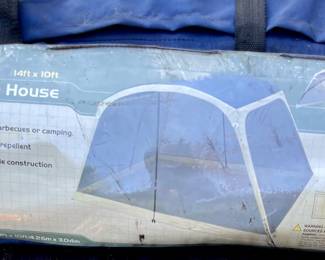 14 x 10 Screen House