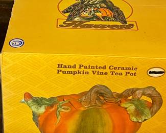 CERAMIC PUMPKIN VINE TEAPOT