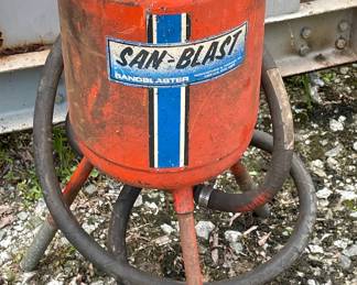 SAN-BLAST SANDBLASTER