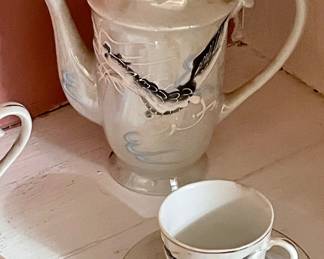 VINTAGE JAPANESE DRAGON WARE TEA SET WITH GEISHA GIRL CUPS