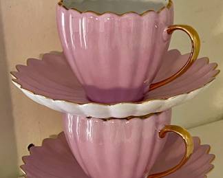 VINTAGE TEA CUP/SAUCER SETS