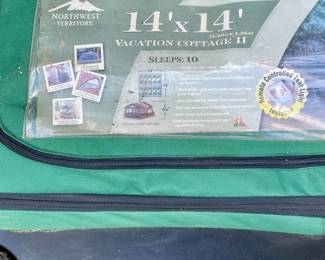 14' X 14' VACATION COTTAGE - SLEEPS 10