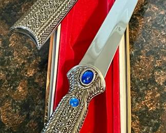 DECORATIVE MEDIEVAL FANTASY DAGGER