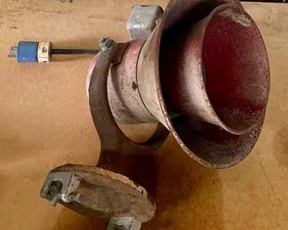 VINTAGE FEDERAL ELECTRIC COMPANY SIREN - **WORKS**