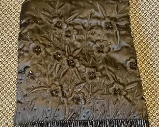 VINTAGE BEADED PURSE